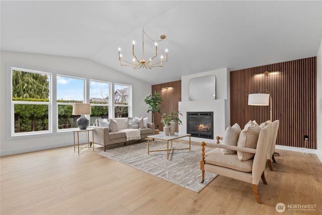 693 Shultz Drive, Bellingham, WA 98226