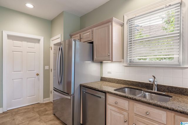 2241 STERLING RIDGE CIRCLE, Vestavia Hills, AL 35216