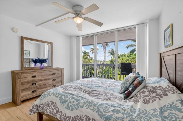 2505 S Ocean Boulevard 305, Palm Beach, FL 33480
