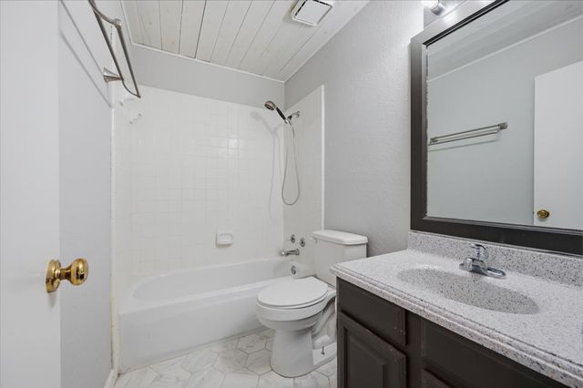 5016 Mill Creek Trail, Fort Worth, TX 76179