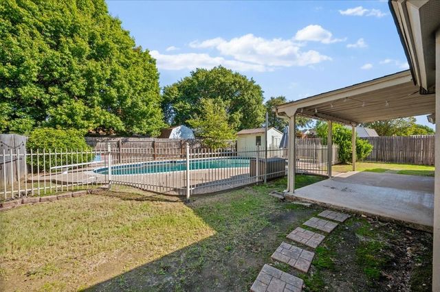 5016 Mill Creek Trail, Fort Worth, TX 76179