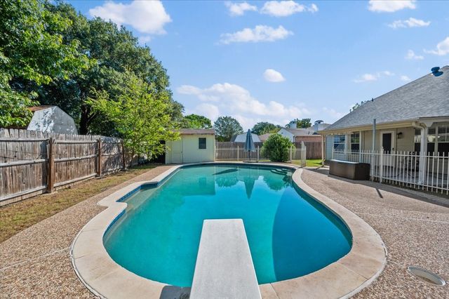 5016 Mill Creek Trail, Fort Worth, TX 76179