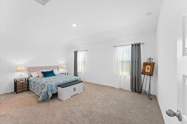 2201 Laurel Bloom Lane, Sealy, TX 77474