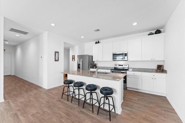 2201 Laurel Bloom Lane, Sealy, TX 77474