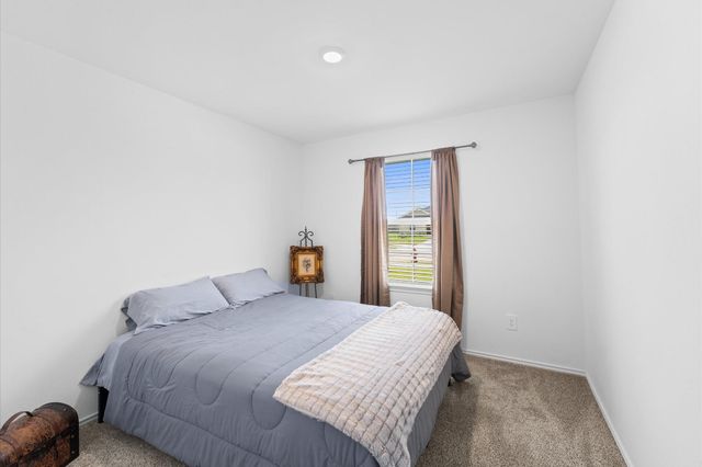 2201 Laurel Bloom Lane, Sealy, TX 77474