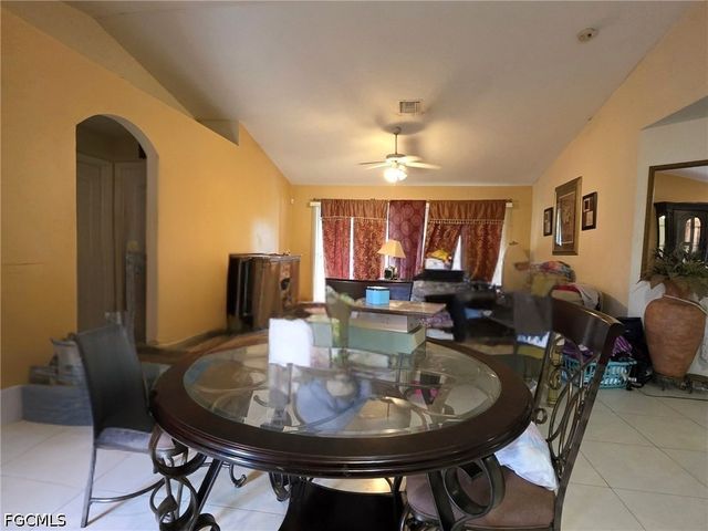 2702 37th ST SW, Lehigh Acres, FL 33976