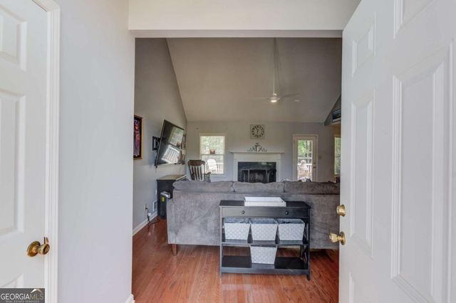 3314 Banks Mountain Drive, Gainesville, GA 30506