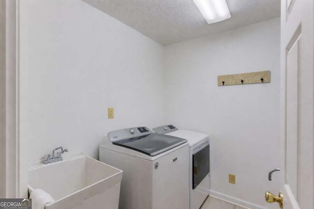 3314 Banks Mountain Drive, Gainesville, GA 30506