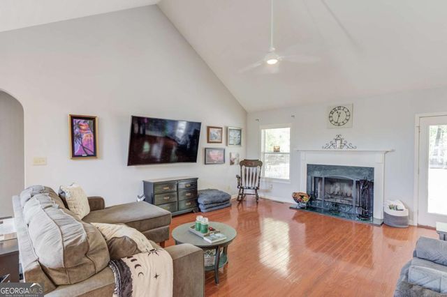 3314 Banks Mountain Drive, Gainesville, GA 30506