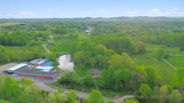 1554 KY 2227, Somerset, KY 42503