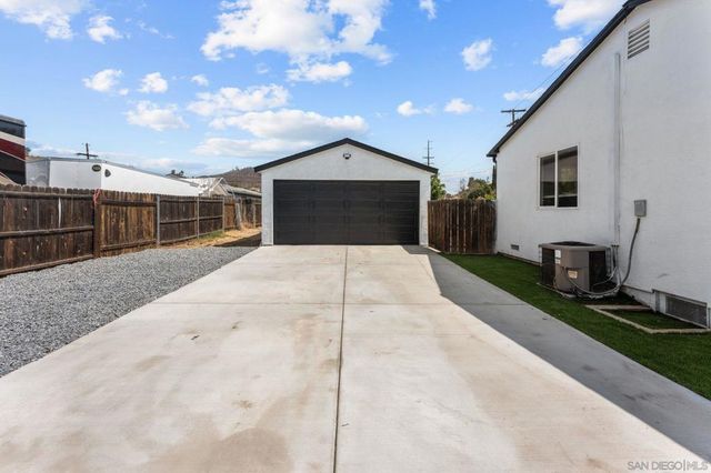 1292 El Rey Ave, El Cajon, CA 92021