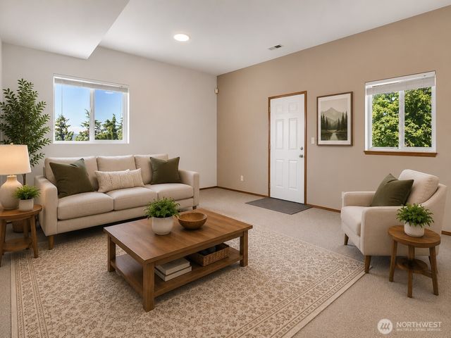 21211 95th Court S, Kent, WA 98031