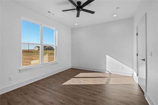 195 Madison 7218, Hindsville, AR 72738