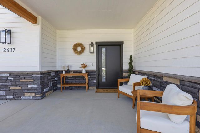 2617 S Vera Crest Dr, Veradale, WA 99037