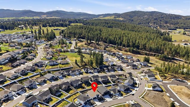 2617 S Vera Crest Dr, Veradale, WA 99037