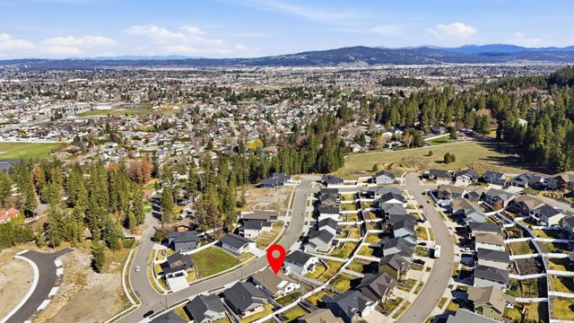 2617 S Vera Crest Dr, Veradale, WA 99037