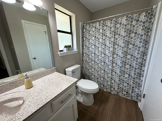 1513 PRESTON DR, Seguin, TX 78155