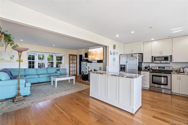 62 Grandview Drive, Shirley, NY 11967