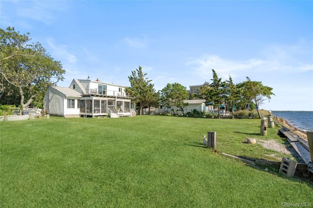 62 Grandview Drive, Shirley, NY 11967
