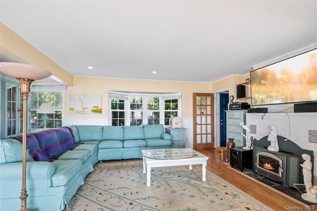 62 Grandview Drive, Shirley, NY 11967