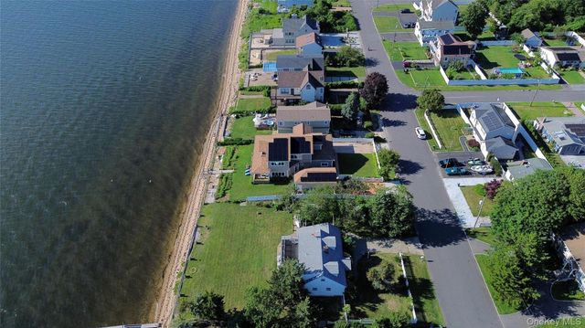 62 Grandview Drive, Shirley, NY 11967
