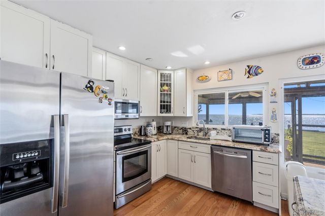 62 Grandview Drive, Shirley, NY 11967