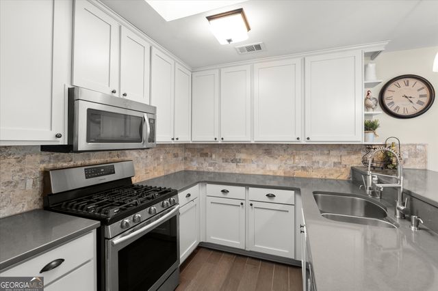 221 Rose Cottage Drive, Woodstock, GA 30189