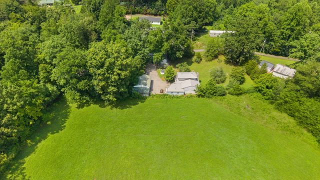 190 Walker Drive, Burnside, KY 41519