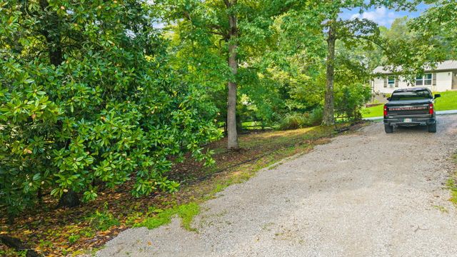 190 Walker Drive, Burnside, KY 41519