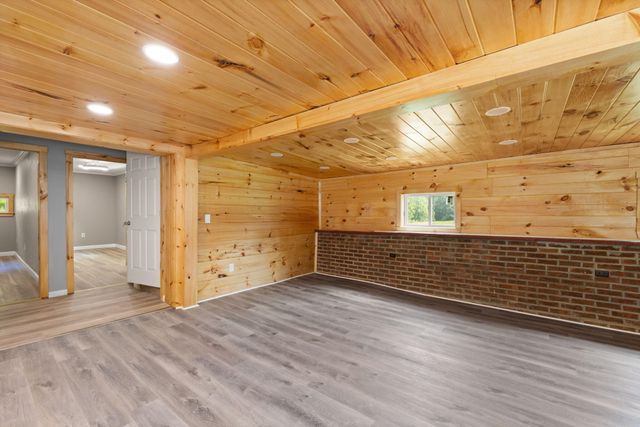 190 Walker Drive, Burnside, KY 41519