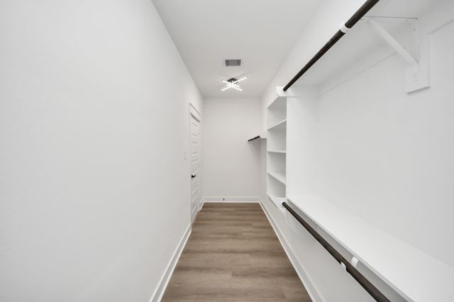 216 San Jacinto Street, La Porte, TX 77571