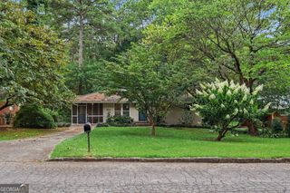 924 Greenbriar Place, Decatur, GA 30033