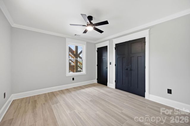 276 Coopers Drive, Hendersonville, NC 28739