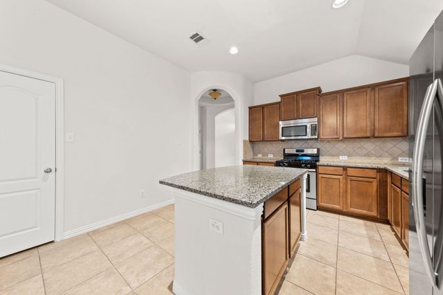 411 Tascate ST, Georgetown, TX 78628
