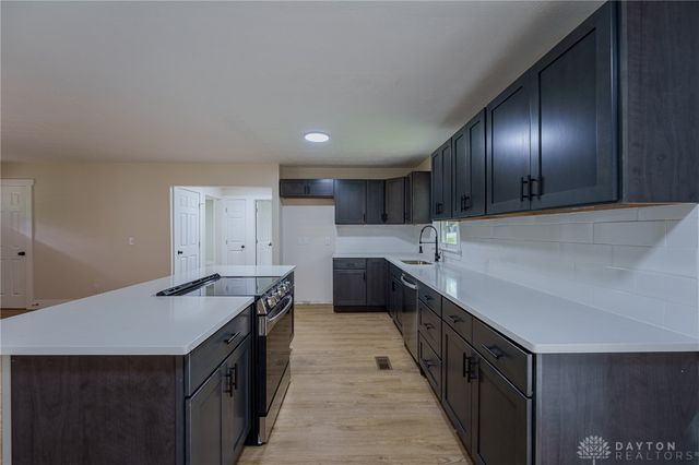 759 N Hampton Road, Bethel Twp, OH 45504