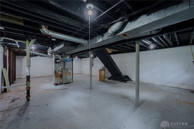 759 N Hampton Road, Bethel Twp, OH 45504