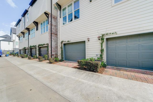 8648 Emnora Lane, Houston, TX 77080
