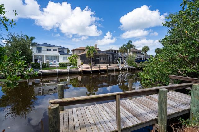 539 AVENIDA DEL NORTE, Sarasota, FL 34242