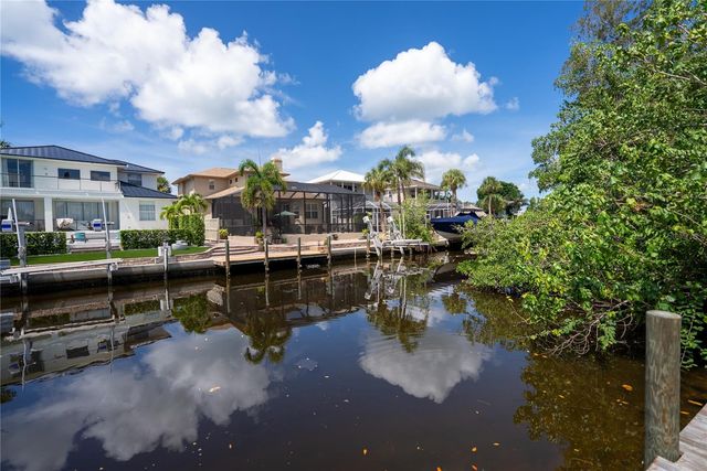 539 AVENIDA DEL NORTE, Sarasota, FL 34242