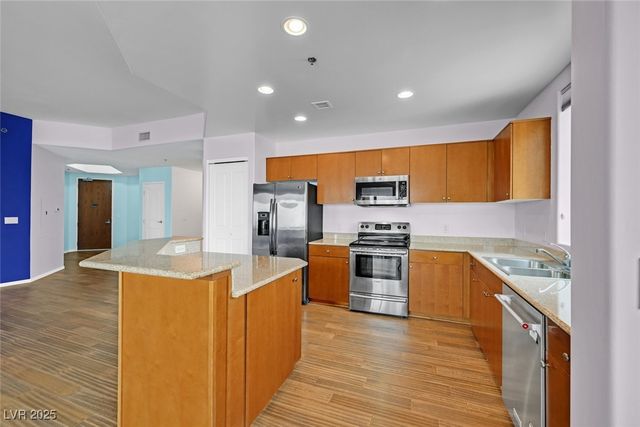 8255 Las Vegas Boulevard 1812, Las Vegas, NV 89123