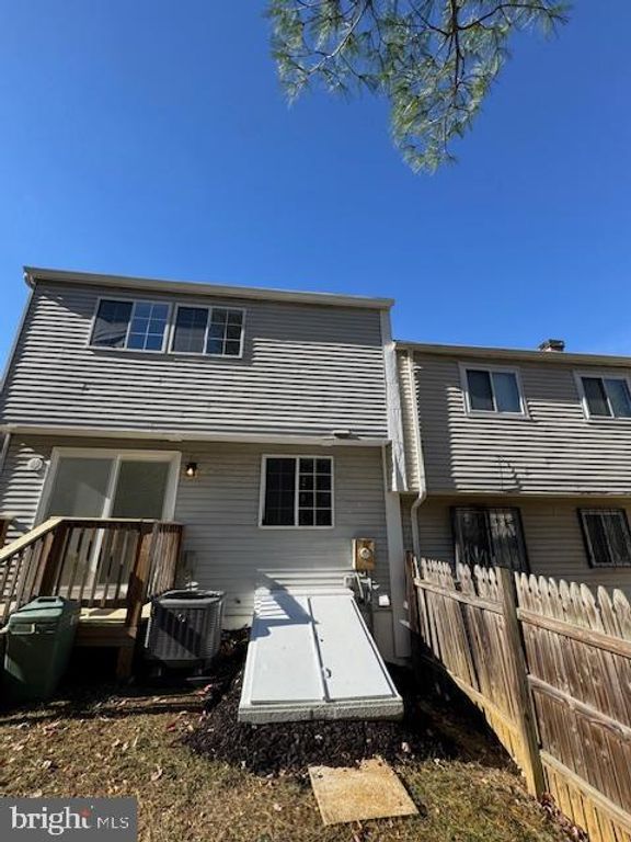 Image 60 of property listing at 408 POSSUM CT, Capitol Heights, MD 20743