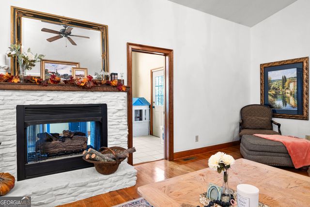 1243 US HWY 19, Meansville, GA 30256