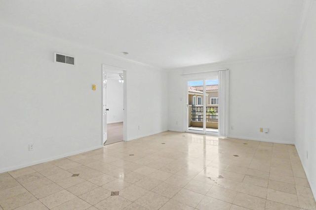 7405 Charmant Dr 2022, San Diego, CA 92122