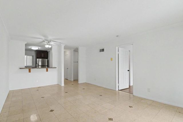7405 Charmant Dr 2022, San Diego, CA 92122
