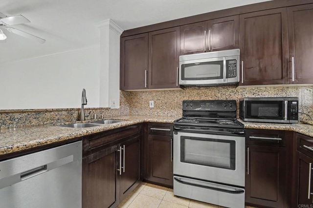 7405 Charmant Dr 2022, San Diego, CA 92122