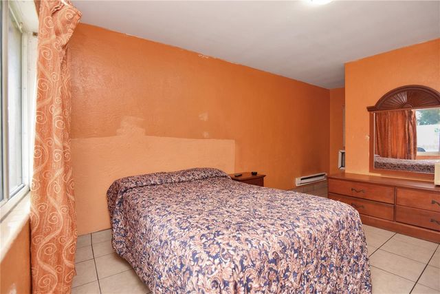 1028 RIDGEWOOD AVENUE, Daytona Beach, FL 32117