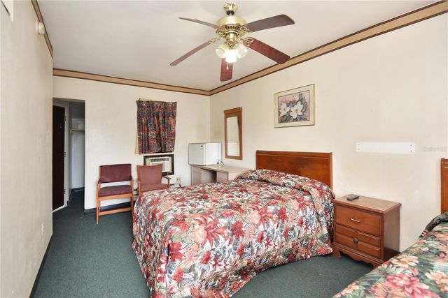 1028 RIDGEWOOD AVENUE, Daytona Beach, FL 32117