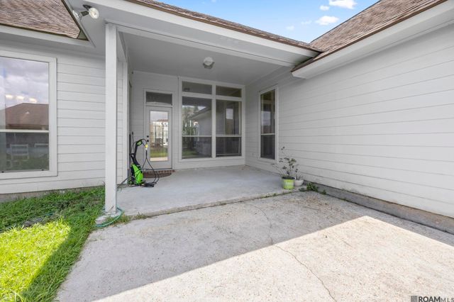 10833 Hillrose Ave, Baton Rouge, LA 70810