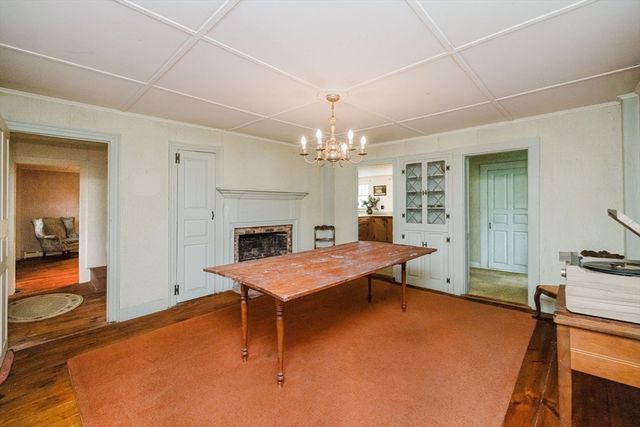 83 North Worcester St, Norton, MA 02766