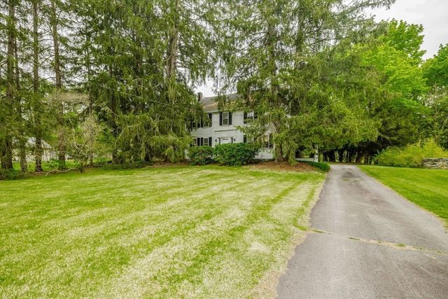 83 North Worcester St, Norton, MA 02766